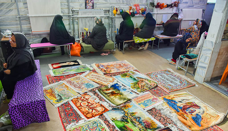 نقش مؤثر و کلیدی بانوان در راستای جهش تولید چیست؟