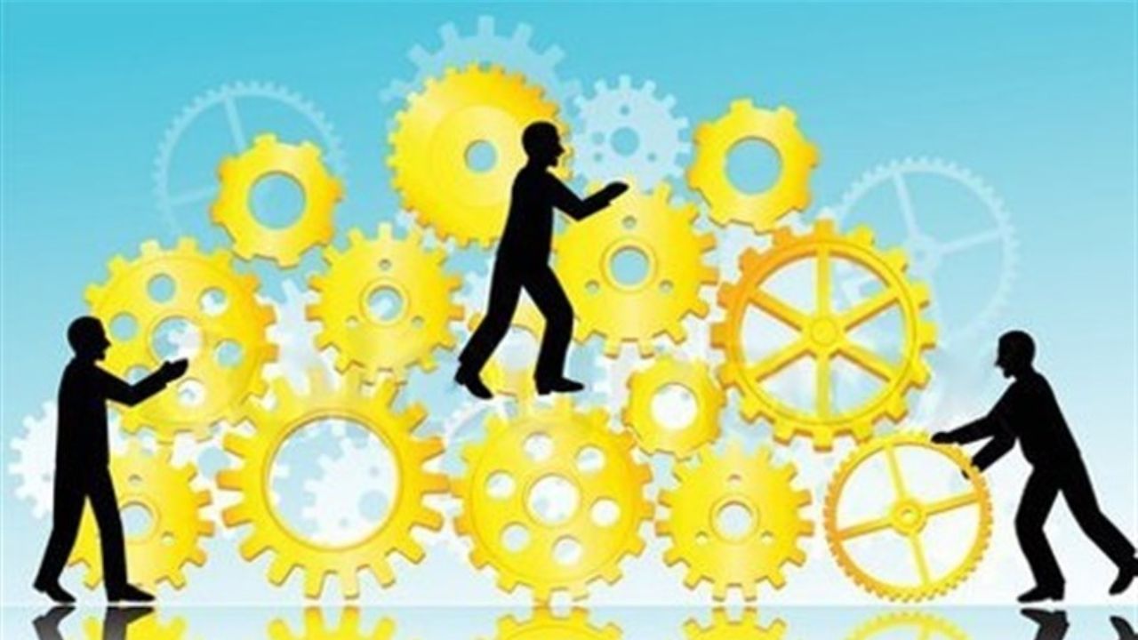 اشتغال زایی رمز عدالت اجتماعی و محرک جمعی برای جهش تولید است