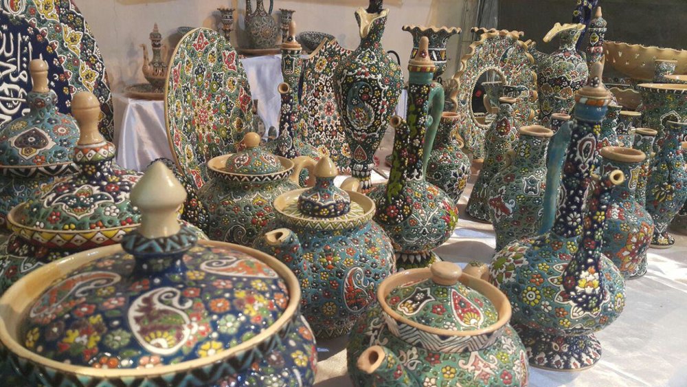 هنر نزد ایرانیان است هنوز؟ بررسی ظرفیت تولید آثار هنری در استان‌های مقصد گردشگران خارجی