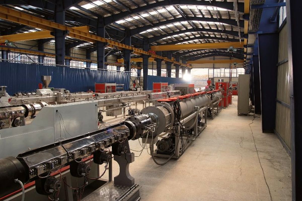 نگاهی به پتانسیل واحدهای صنعتی کوچک و متوسط برای افزایش صادرات غیرنفتی در سال جهش تولید