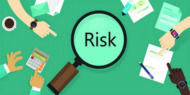ریسک قانونی یا ریسک حقوقی (Risk Legal) چیست و چگونه آن را مدیریت کنیم؟