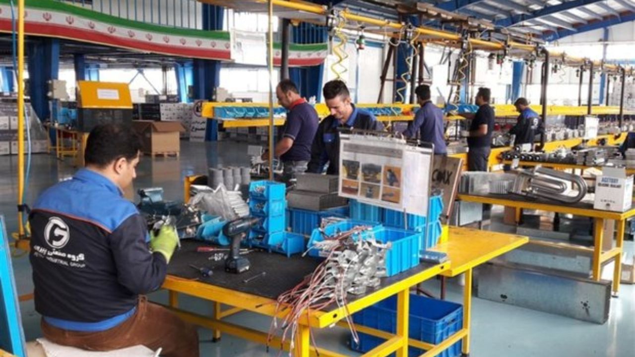 نگاهی به پتانسیل واحدهای صنعتی کوچک و متوسط برای افزایش صادرات غیرنفتی در سال جهش تولید