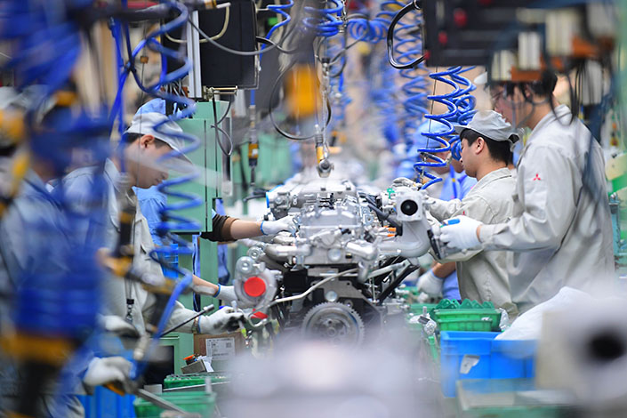 چگونه می توان از اشتغال در جهت محدودسازی بازارهای موازی و ایجاد رونق تولید بهره برد؟