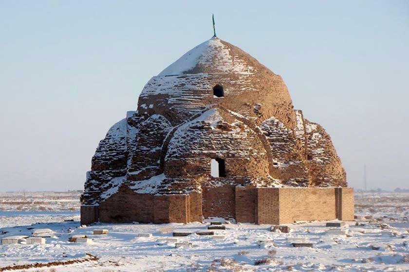 با جاذبه های گردشگری شهر نیشابور آشنا شوید