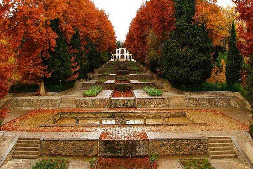 آشنایی با باغ شاهزاده ماهان