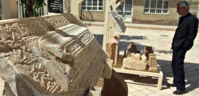 آشنایی با اثر تاریخی هگمتانه