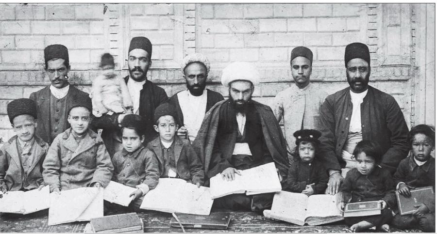 نظام آموزشی مکتب خانه ای قاجار و پهلوی اول(3)