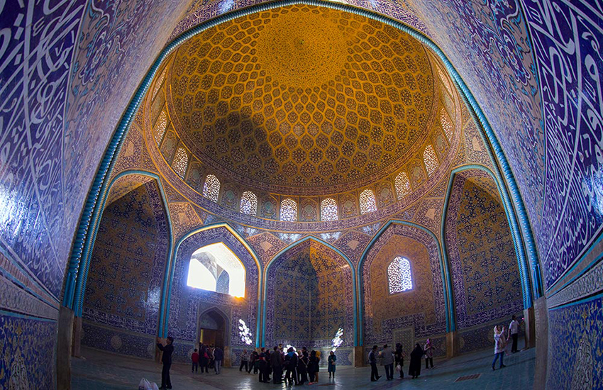 راهکارهای عملی برای حفظ و معرفی میراث فرهنگی ایران به جهانیان