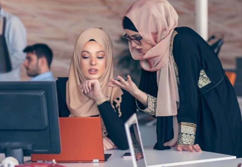 تحولات مادری و عوامل آن