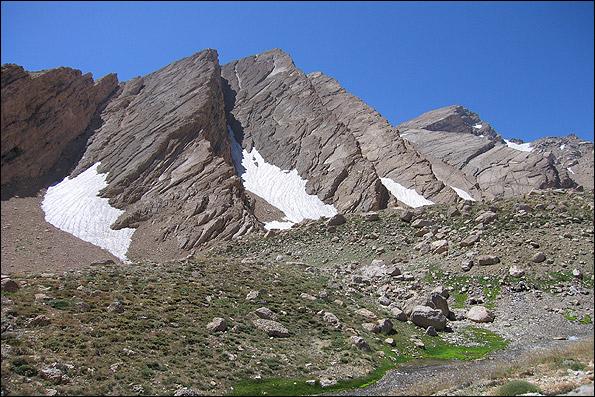 کشف 4 قله جدید بلندتر از 4 هزار متر/ تهدید دنا از سوی زمین‌خواران