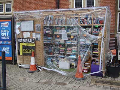 إغلاق المکتبات العامة فی لندن