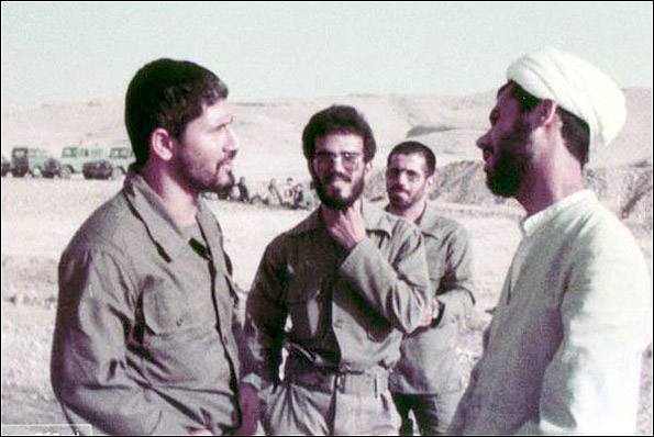 عیادت علی لاریجانی از استاد حوزه و دانشگاه حجت الاسلام دکتر احمد عابدی عیادت علی لاریجانی از استاد حوزه و دانشگاه حجت الاسلام دکتر احمد عابدی