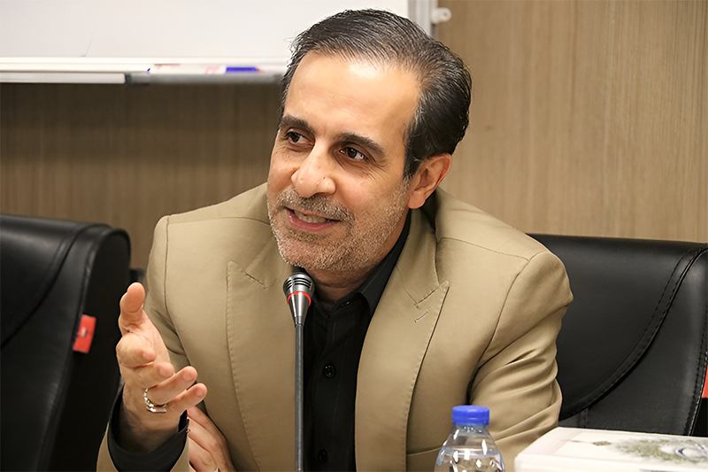 احمد پهلوانیان احمد پهلوانیان