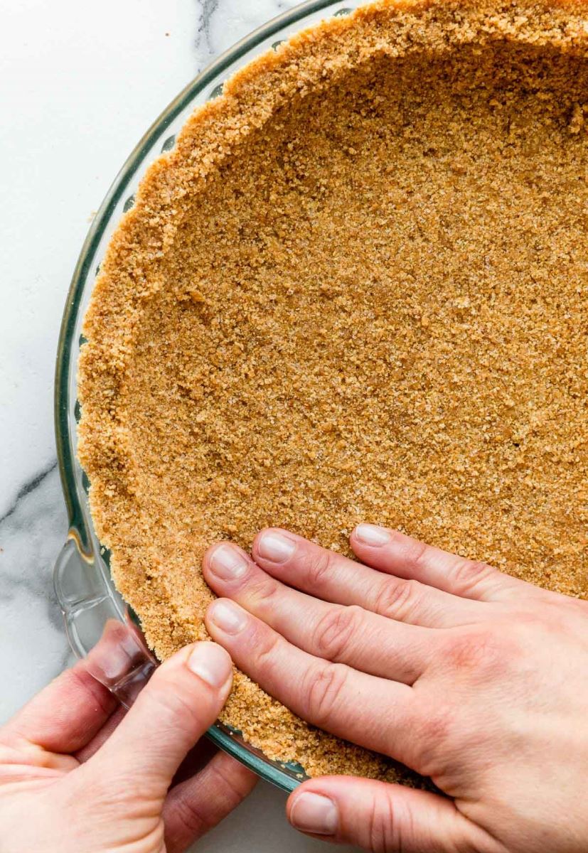 دستور تهیه پای با فیلینگ پنیر خامه ای و بلوبری