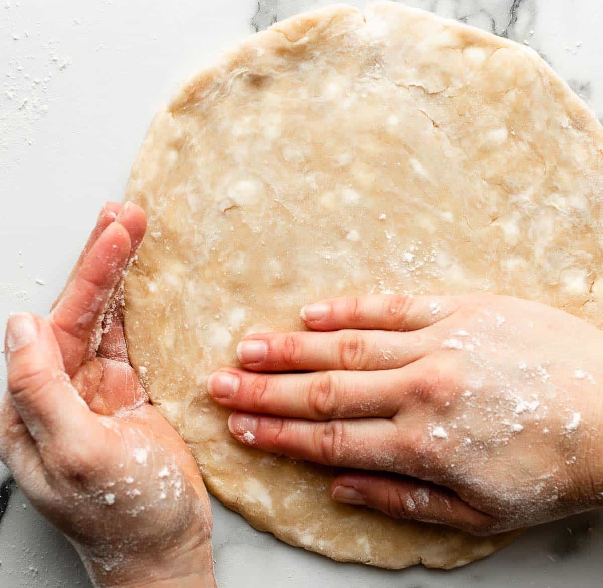 دستور تهیه پای با فیلینگ پنیر خامه ای و بلوبری