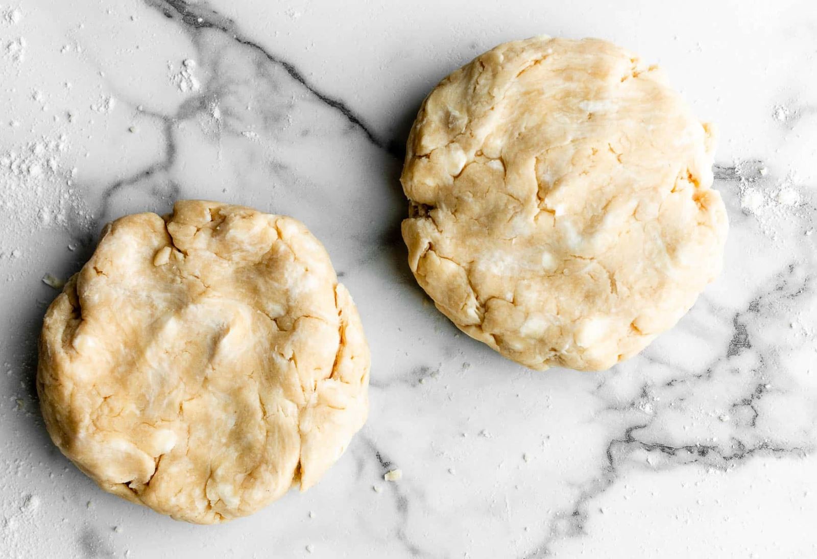 دستور تهیه پای با فیلینگ پنیر خامه ای و بلوبری