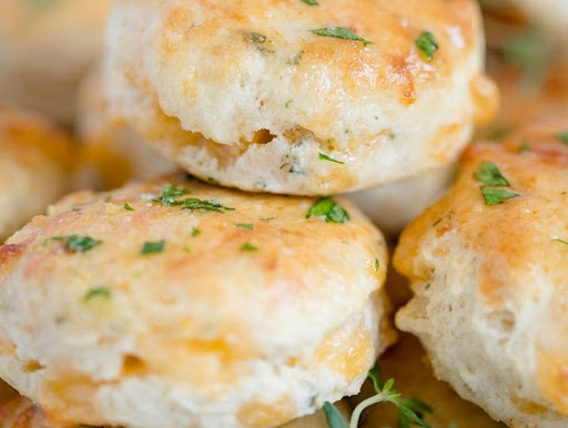 آموزش پخت چهار مدل نان خانگی