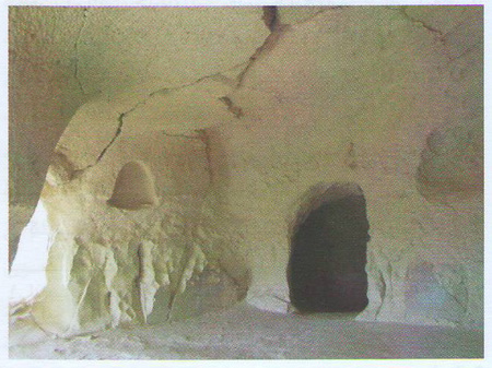 خربس؛ غارِ رازآمیز مهر