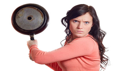 همسرم به من خیانت می‌کند