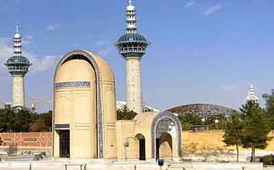  تکیه‌ی امین التجار