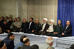   دیدار شاعران با رهبر انقلاب  