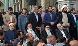 اهتزاز پرچم جدید حرم حضرت معصومه (س) 