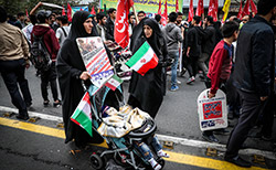  راهپیمایی ۱۳ آبان  