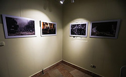  نمایشگاه عکس (حلب؛ سرخ و سپید) 