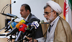 گزارش تصویری / نشست خبری بیست و پنجمین نمایشگاه بین المللی قرآن نشست خبری بیست و پنجمین نمایشگاه بین المللی قرآن