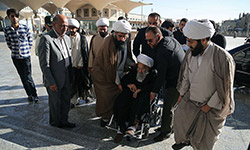 تشییع و خاکسپاری آیت الله روح الله شاه آبادی