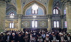 تشییع و خاکسپاری آیت الله روح الله شاه آبادی