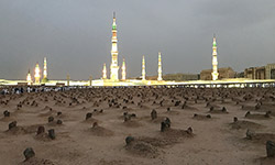  زیارت قبور بقیع 