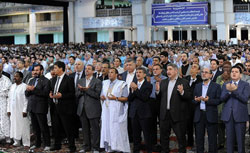  اقامه نماز عید فطر  