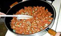 خوراک&zwnj; مرغ&zwnj; با گل&zwnj; کلم&zwnj;