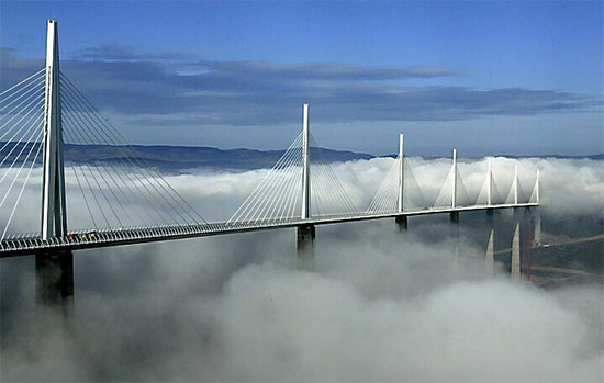    Millau مرتفع ترین پل جهان