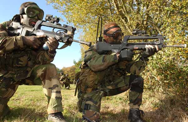 FAMAS جنگیدن به سبک فرانسوی