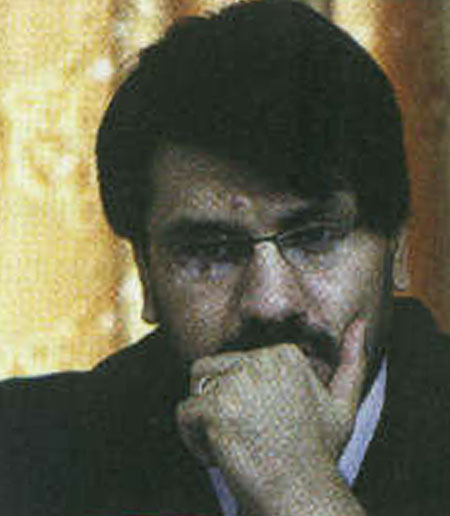 رسانه زير سايه سياست
