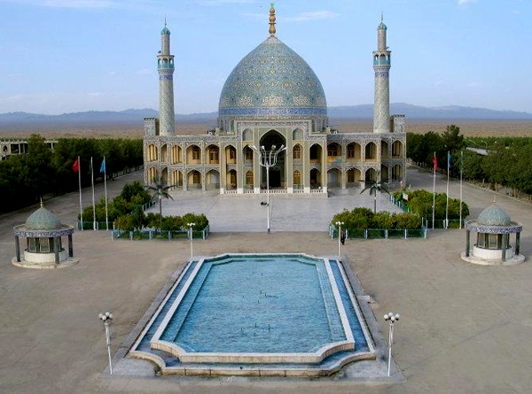 زيارت در فصل گلاب گيري
