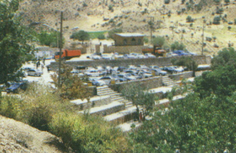 زير آبشار بايد رفت