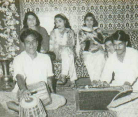 خانه اي روي آب 