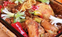  خورش مرغ با سير و انار
