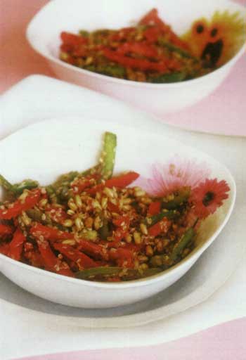 سالاد كنجد و جوانه گندم