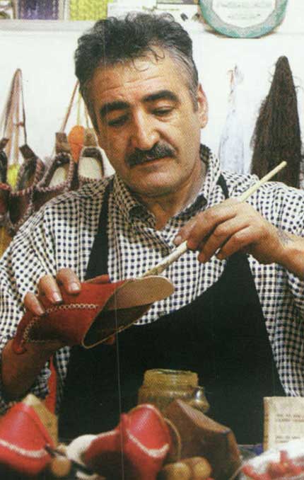 چاروق به شرط چاقو