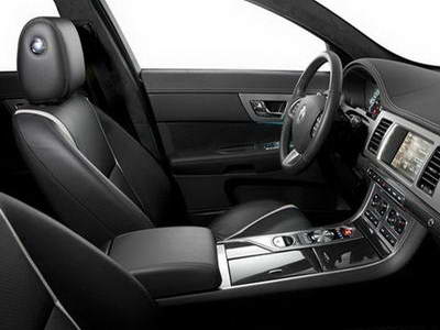 جگوار سری XF مدل 2012 