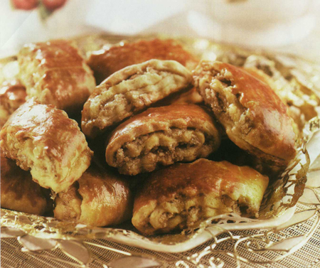 شيريني رول گردوئي