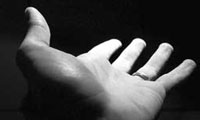 كمك&zwnj;گرفتن خجالت ندارد