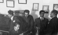 پرتو، داستان نويسي مورخ و شاعر