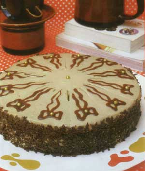 کيک فندق