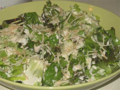 سالاد مرغ و آووکادو