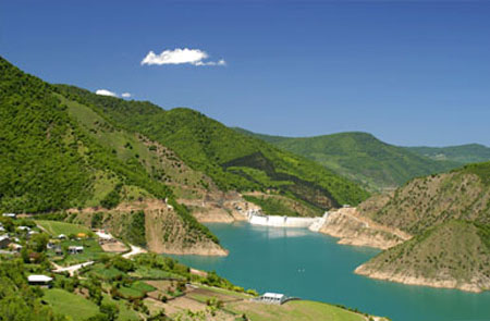 چشم اندازی در تنگه